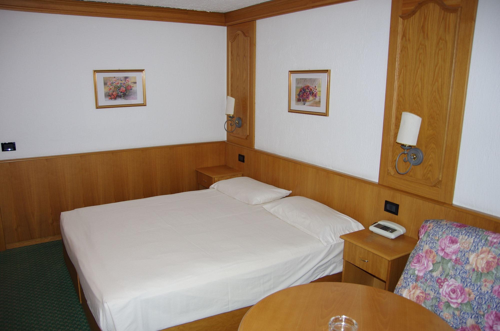Hotel Intermonti Livigno Luaran gambar
