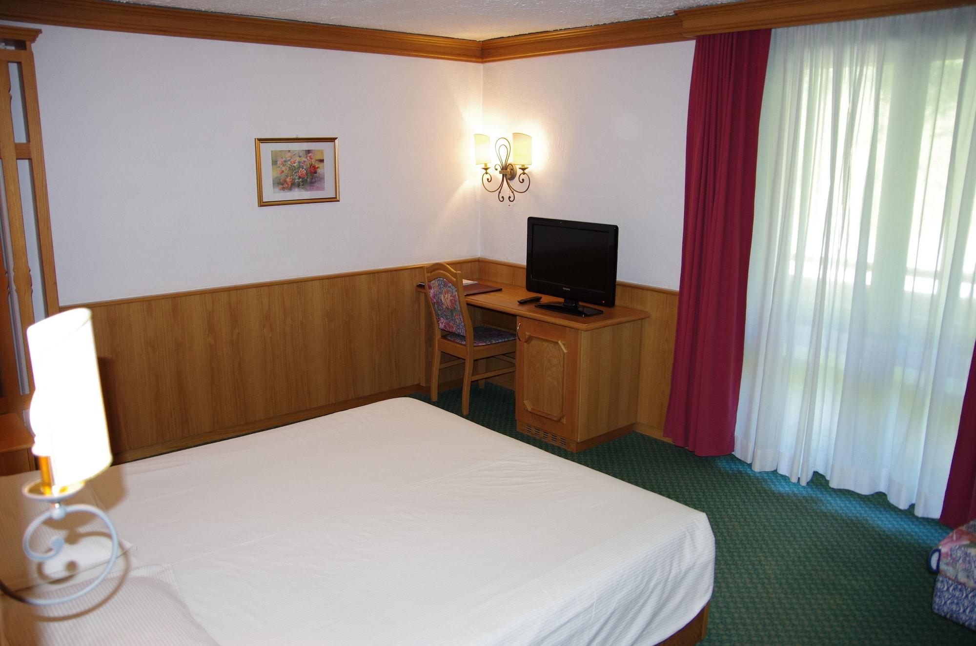 Hotel Intermonti Livigno Luaran gambar