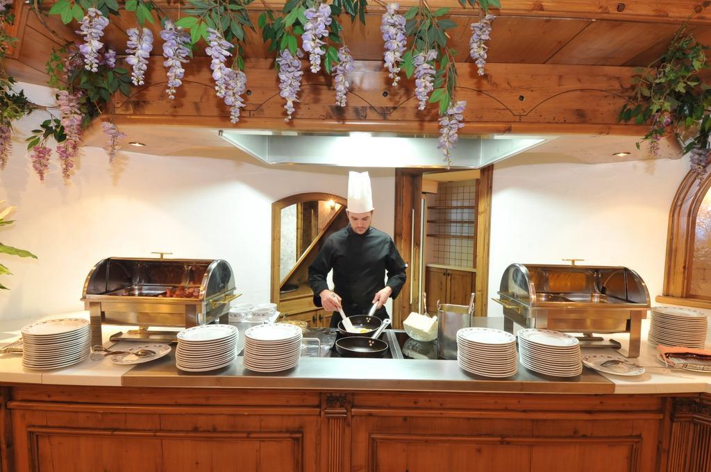 Hotel Intermonti Livigno Luaran gambar